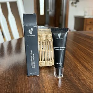 Younique Moodstruck Eye Primer